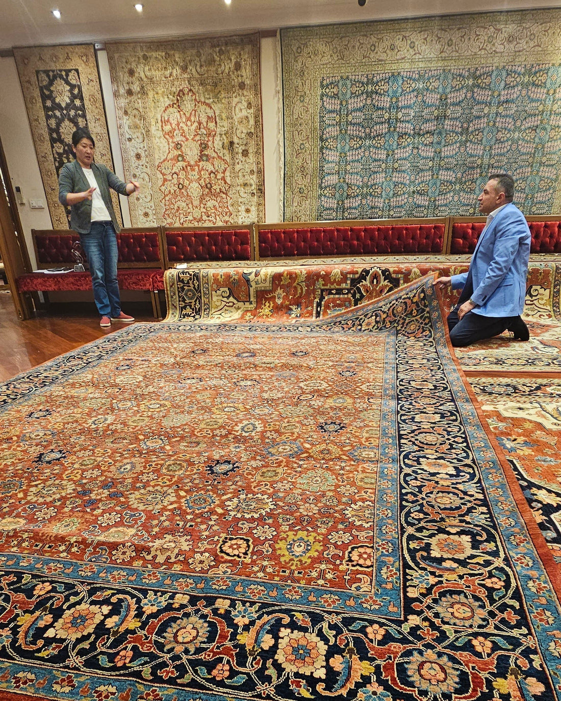 The Ultimate Guide to Buying an Authentic Turkish Rug in Istanbul (2026)