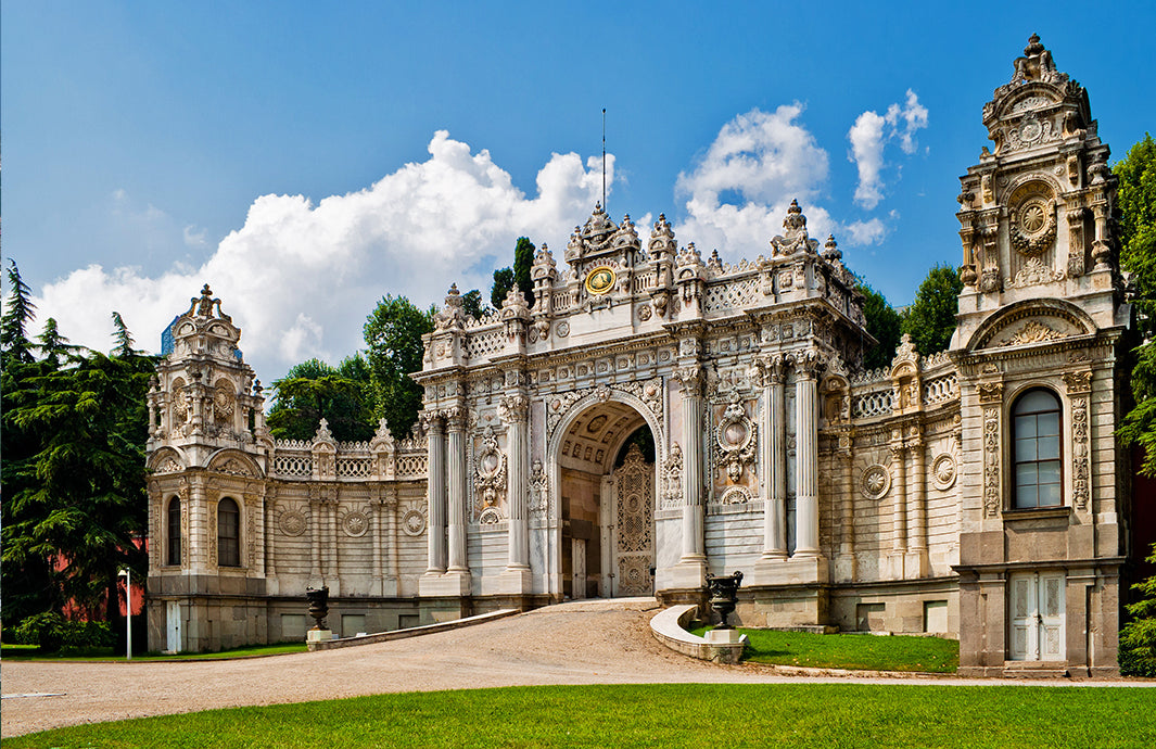 2 Palaces in 2 Continents + Galataport Tour